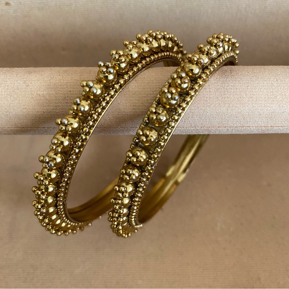 Indian bangles Pair of golden bangles Size 2.4” - Picture 6 of 6